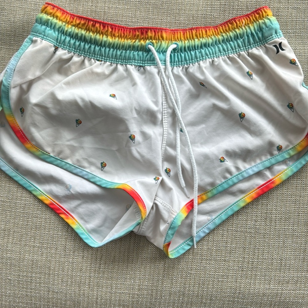 Hurley shorts